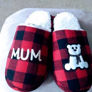RED BLACK BUFFALO PLAID WOMEN'S SLiP ON SLIPPERS SIZE M
